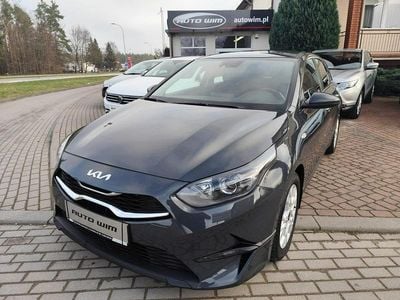 Zielony Używany 2023 Kia Ceed Hatchback | 79 777 zł (Uczciwa cena)
