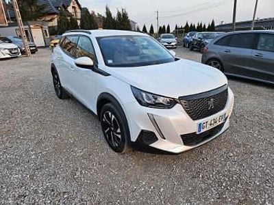 Używany Peugeot 2008 Allure 130 KM (95 kW) 2021 Biały SUV