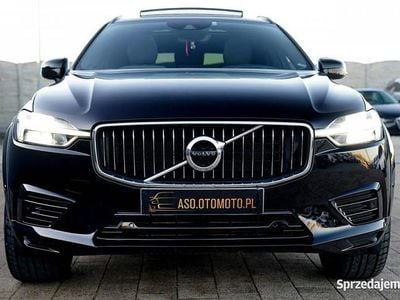 Czarny Używany 2021 Volvo XC60 R-Design SUV | 148 700 zł (Super Cena)