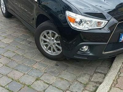 Używany Mitsubishi ASX 150 KM (110 kW) 2011 Czarny SUV