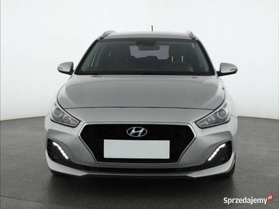 Używany Hyundai i30 2019 Srebrny Kombi
