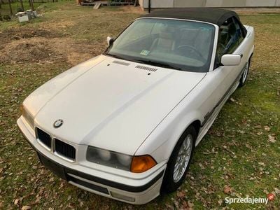 Używany 1994 BMW 325 Kabriolet | 32 777 zł