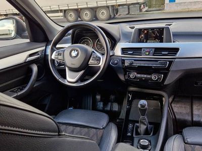 Srebrny Używany 2016 BMW X1 xLine SUV | 85 900 zł