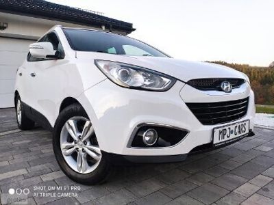 Biały Używany 2012 Hyundai ix35 Premium SUV | 47 900 zł (Dość drogi)