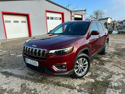 Czerwony ciemny (metalik) Używany 2019 Jeep Cherokee SUV | 72 000 zł