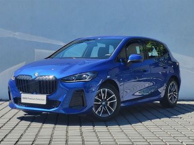 Używany BMW 218 Active Tourer Luxury Line 136 KM (100 kW) 2023 Niebieski portimao m metalizowany Minivan