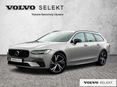Używany Volvo V90 349 KM (256 kW) 2025 Srebrny Kombi
