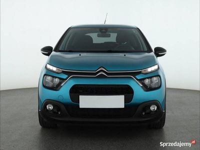 Niebieski Używany 2022 Citroën C3 PureTech Hatchback | 43 999 zł (Uczciwa cena)