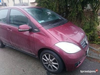 Używany Mercedes A150 2004 Wiśniowy Hatchback