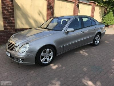 Mercedes E270