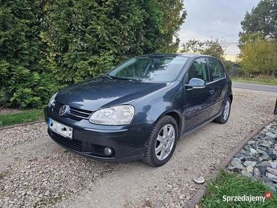 VW Golf V