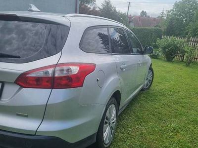 Srebrny Używany 2014 Ford Focus Kombi | 23 800 zł (Uczciwa cena)