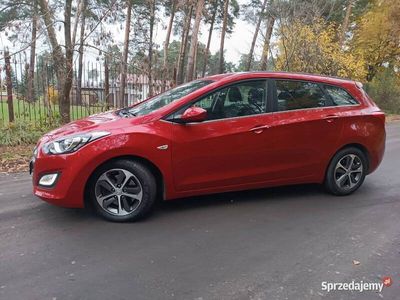 używany Hyundai i30 blue 1.6 CRDi Trend