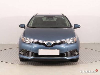 Toyota Auris Hybrid