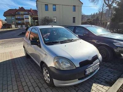 Używany Toyota Yaris 2001