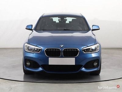 Niebieski Używany 2016 BMW 118 Hatchback | 59 999 zł