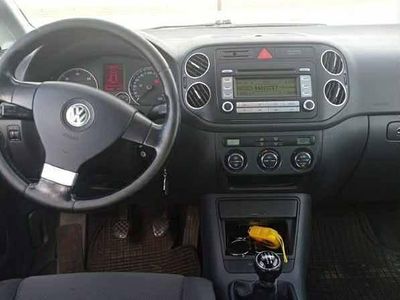 VW Golf V