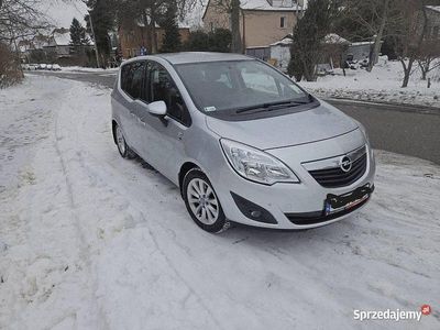 Używany Opel Meriva 2012 Srebrny Minivan