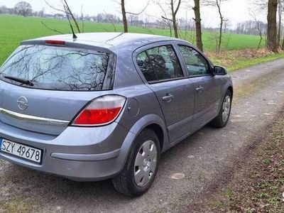 używany Opel Astra 138tys km, 1.6 benzyna, 5-dtzwi