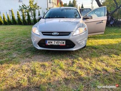 Beżowy Używany 2011 Ford Mondeo Kombi | 16 000 zł