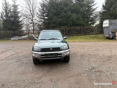 Zielony Używany 2000 Toyota RAV4 SUV | 22 500 zł (Uczciwa cena)