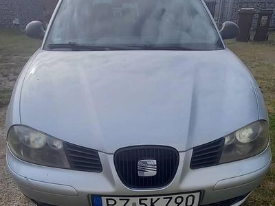 Srebrny Używany 2007 Seat Cordoba Sedan/Limuzyna | 8500 zł