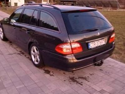 Używany Mercedes E240 2004