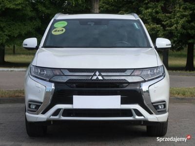 Mitsubishi Outlander P-HEV