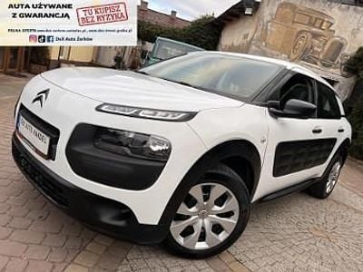 Używany Citroën C4 82 KM (60 kW) 2015 Biały SUV