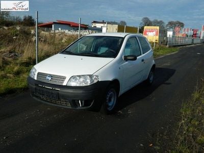 Używany Fiat Punto 160 KM (117 kW) 2007 Biały Hatchback