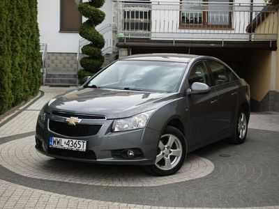 używany Chevrolet Cruze 1.6dm 113KM 2010r. 93 000km