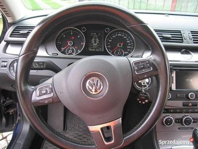 VW Passat