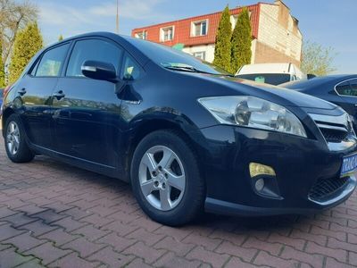 Toyota Auris Hybrid