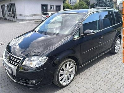 Czarny (metalik) Używany 2010 VW Touran Minivan | 19 800 zł