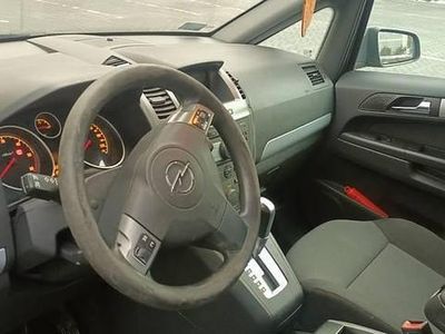 Używany Opel Zafira 2007 Czarny Minivan
