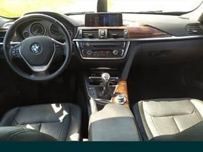 Używany BMW 320 2012 Szary Sedan/Limuzyna