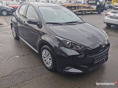 używany Toyota Yaris 1.0 VVT-ii Comfort