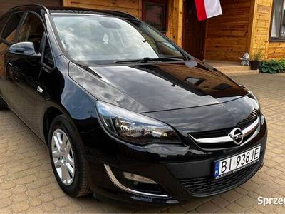 używany Opel Astra polift
