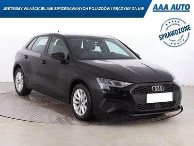 Używany Audi A3 150 KM (110 kW) 2021 Czarny Sedan/Limuzyna