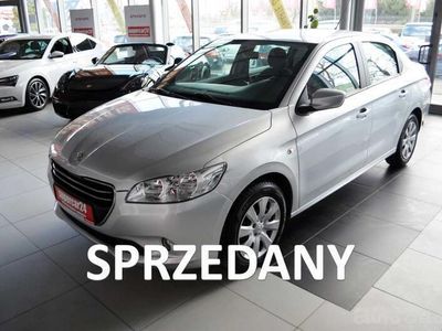 używany Peugeot 301 sedan (limuzyna)