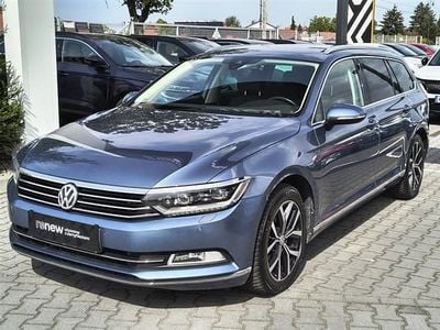 Używany VW Passat Highline 180 KM (132 kW) 2017 Niebieski Kombi