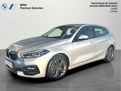 Używany BMW 118 Shadowline 150 KM (110 kW) 2020 Srebrny glacier metalizowany Hatchback
