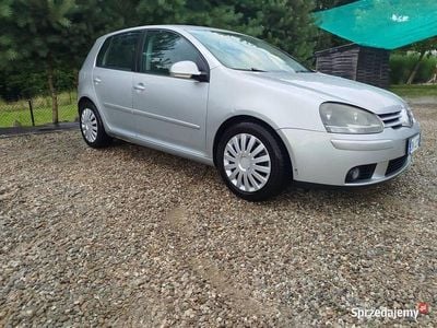 VW Golf V