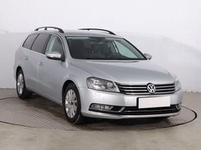 Używany VW Passat 140 KM (102 kW) 2013 Srebrny Kombi