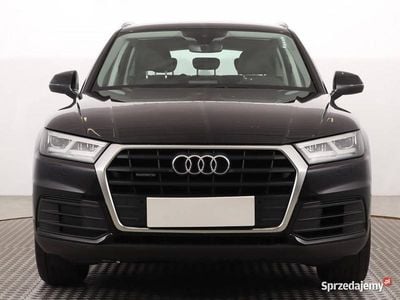 Używany Audi Q5 163 KM (119 kW) 2020 Czarny SUV