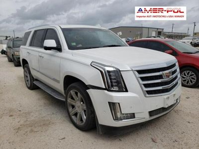 używany Cadillac Escalade 6.2dm 420KM 2017r. 126 000km