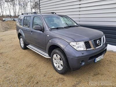 Używany Nissan Pathfinder 2006 Grafitowy SUV