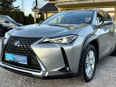 Szary Używany 2021 Lexus UX SUV | 95 900 zł