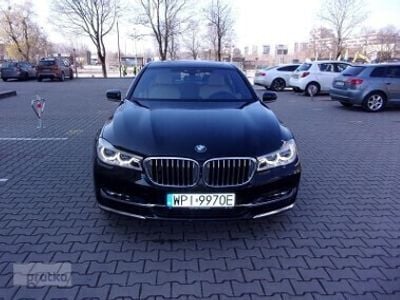 Używany BMW 750 448 KM (329 kW) 2016 Czarny Sedan/Limuzyna