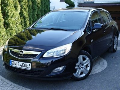 używany Opel Astra 1.4dm 140KM 2010r. 147 000km